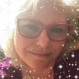 Meet your Posher, Sandra kay